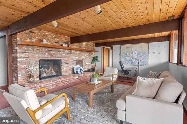 7099 GLEN CURTISS LN, Warrenton, VA 20187