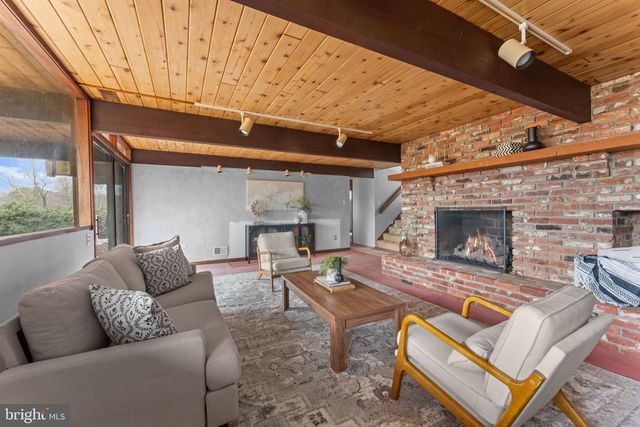 7099 GLEN CURTISS LN, Warrenton, VA 20187