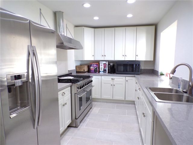 13627 Hermano Way, Desert Hot Springs, CA 92240