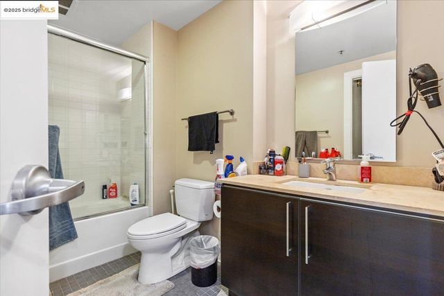 200 2Nd St 309, Oakland, CA 94607