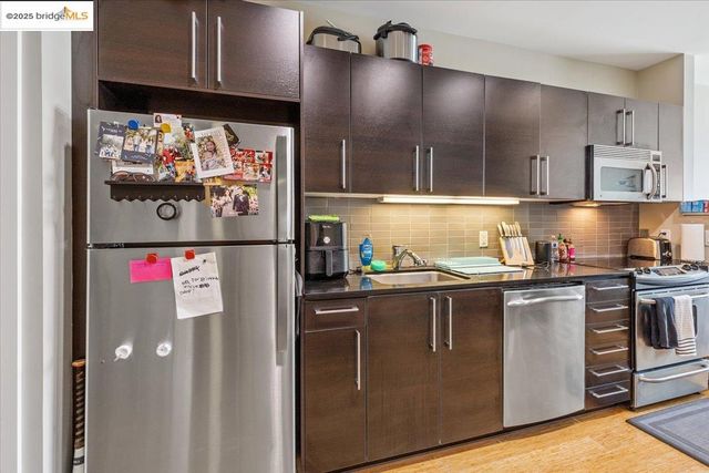 200 2Nd St 309, Oakland, CA 94607