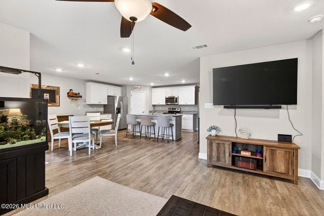 18450 Elkwood Drive, Gulfport, MS 39503