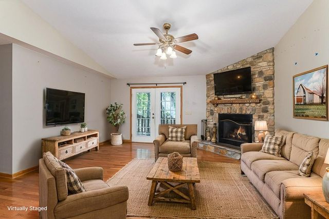 45 Settlers Crossing Way, Murphy, NC 28906