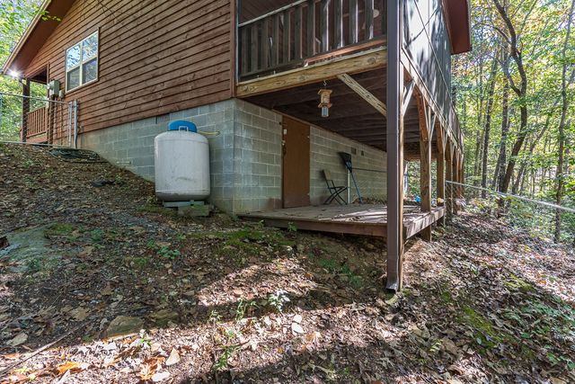 45 Settlers Crossing Way, Murphy, NC 28906