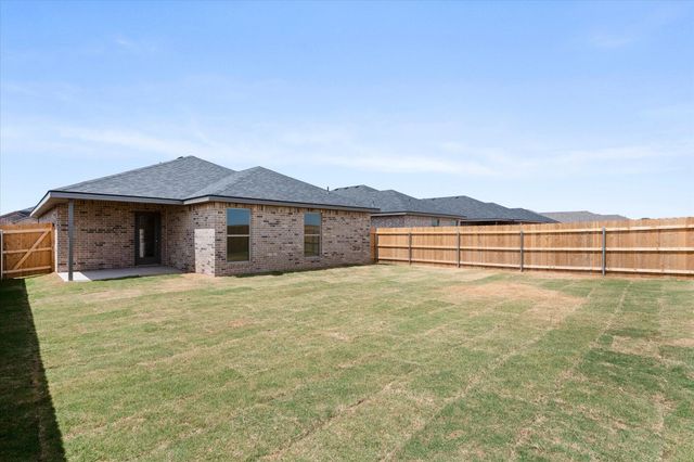 2414 Bryan Avenue, Wolfforth, TX 79382