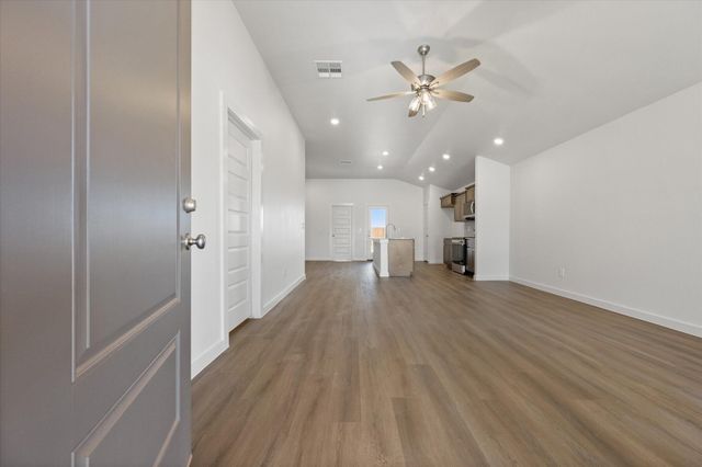 2414 Bryan Avenue, Wolfforth, TX 79382