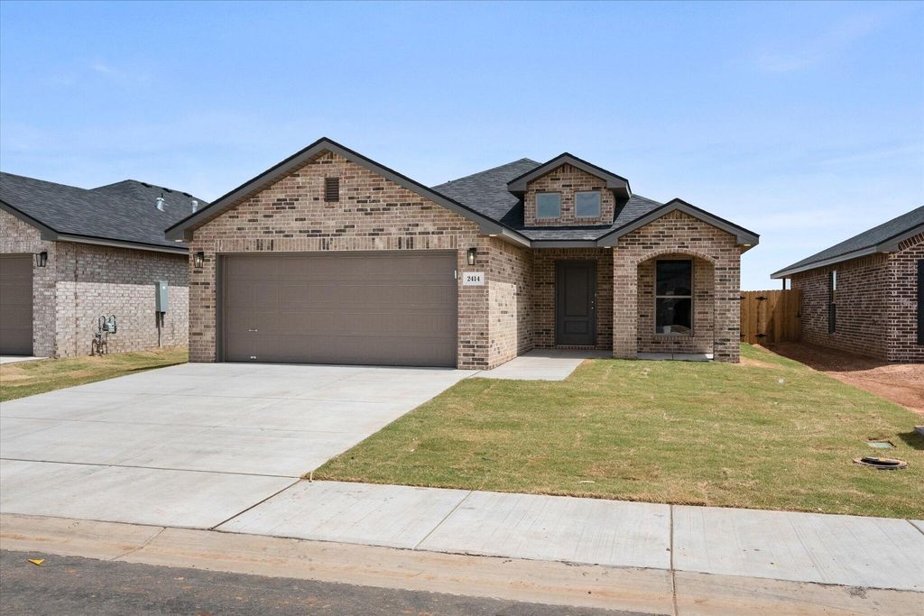 2414 Bryan Avenue, Wolfforth, TX 79382