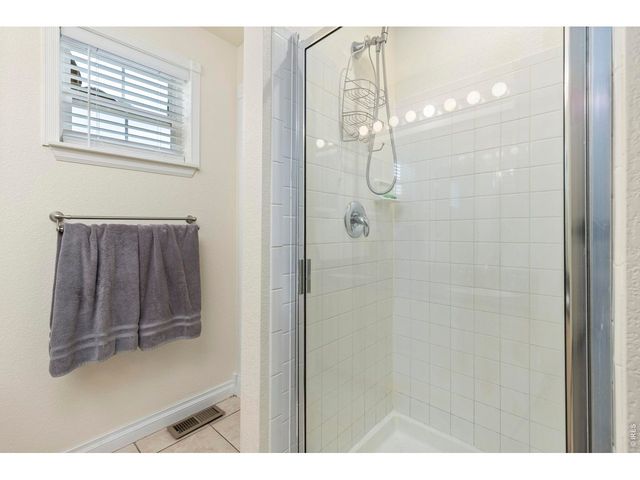 2247 Watersong Cir, Longmont, CO 80504