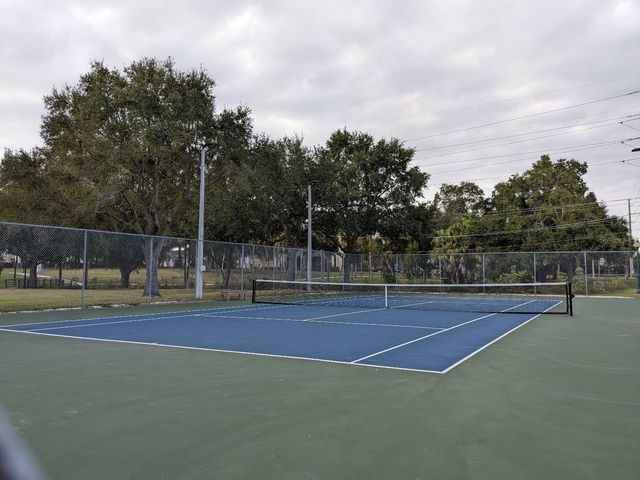 1090 COCOANUT AVENUE 4, Sarasota, FL 34236