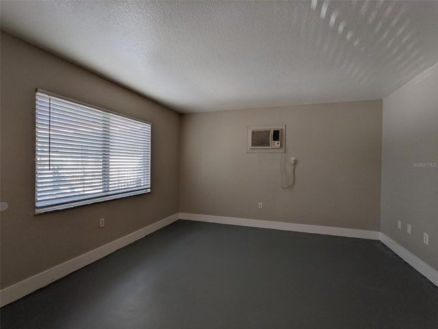 1090 COCOANUT AVENUE 4, Sarasota, FL 34236