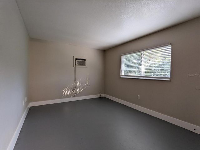 1090 COCOANUT AVENUE 4, Sarasota, FL 34236