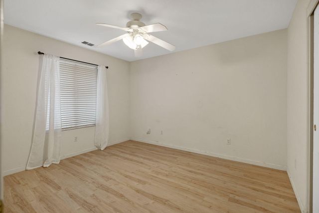 2318 E Cherry Avenue, Visalia, CA 93292