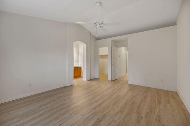 2318 E Cherry Avenue, Visalia, CA 93292