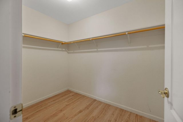 2318 E Cherry Avenue, Visalia, CA 93292