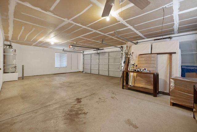 2318 E Cherry Avenue, Visalia, CA 93292