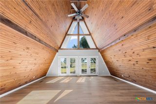 127 County Road 367, Rosebud, TX 76570