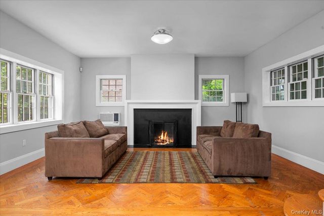 2727 Netherland Avenue, Bronx, NY 10463