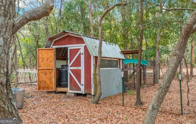 5912 Yellow Bluff Road, Blackshear, GA 31516