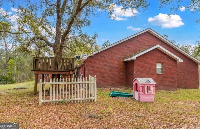 5912 Yellow Bluff Road, Blackshear, GA 31516