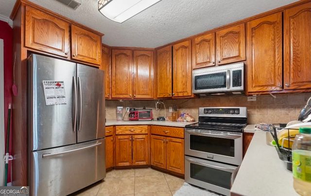 5912 Yellow Bluff Road, Blackshear, GA 31516