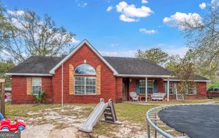 5912 Yellow Bluff Road, Blackshear, GA 31516