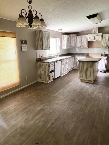 189 County Road 2223, Cleveland, TX 77327