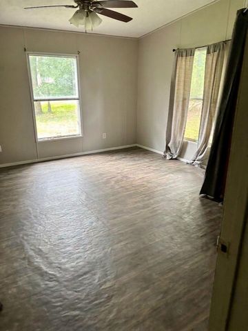 189 County Road 2223, Cleveland, TX 77327