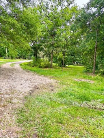 189 County Road 2223, Cleveland, TX 77327