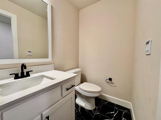 10173 NW 100th Street, Yukon, OK 73099