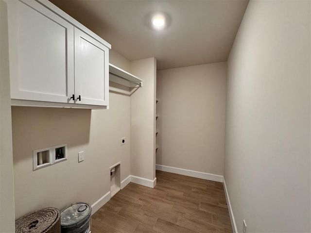 10173 NW 100th Street, Yukon, OK 73099