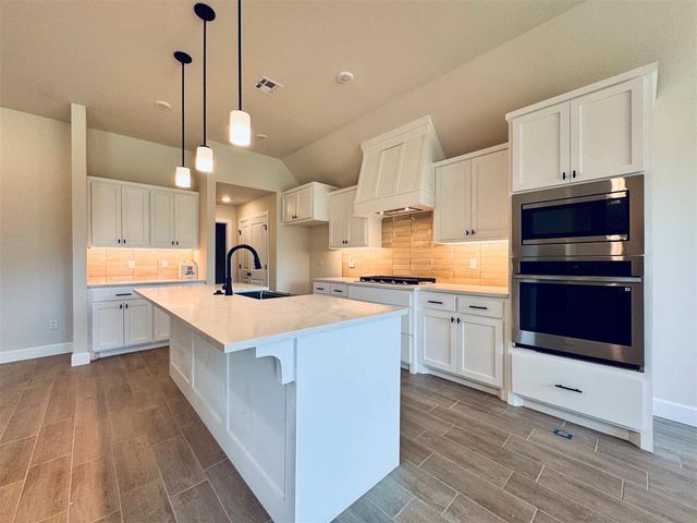 10173 NW 100th Street, Yukon, OK 73099