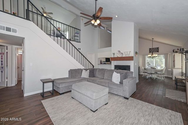 1444 E RENEE Drive, Phoenix, AZ 85024