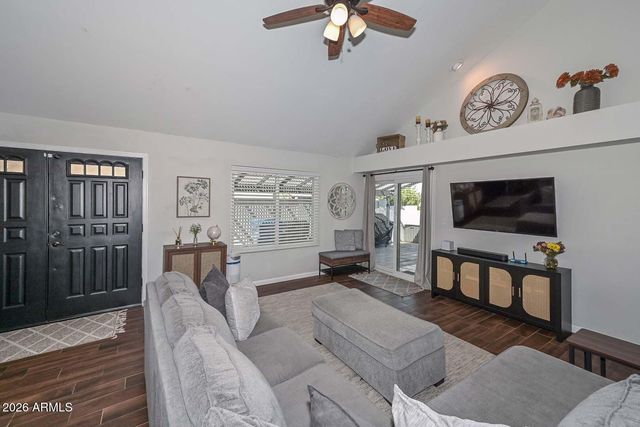 1444 E RENEE Drive, Phoenix, AZ 85024