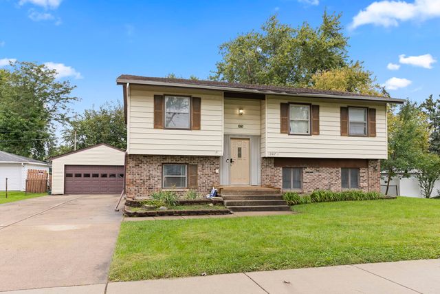 1307 Edgerton Drive, Joliet, IL 60435