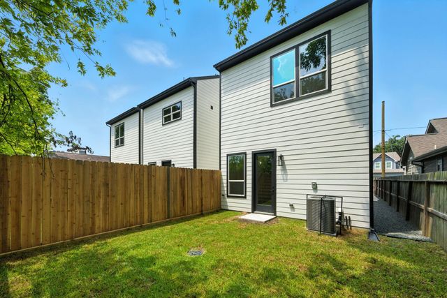 7117 England Street C, Houston, TX 77021