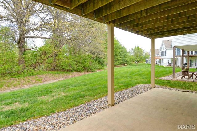 5004 Castlegate Lane, Godfrey, IL 62035