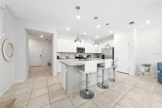 7132 OAKMOSS LOOP, Davenport, FL 33837