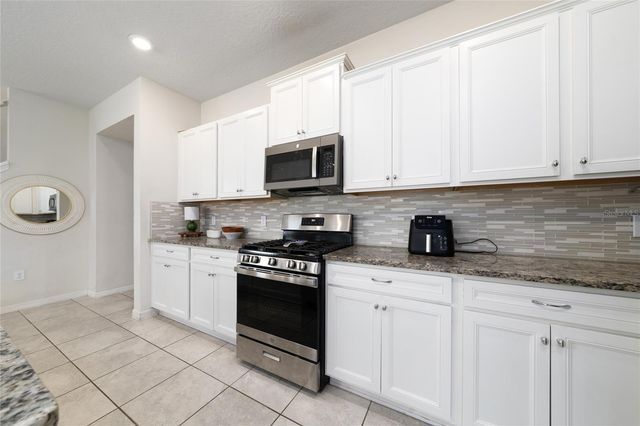 7132 OAKMOSS LOOP, Davenport, FL 33837