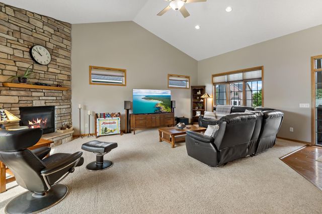 1266 127th Avenue NW, Coon Rapids, MN 55448