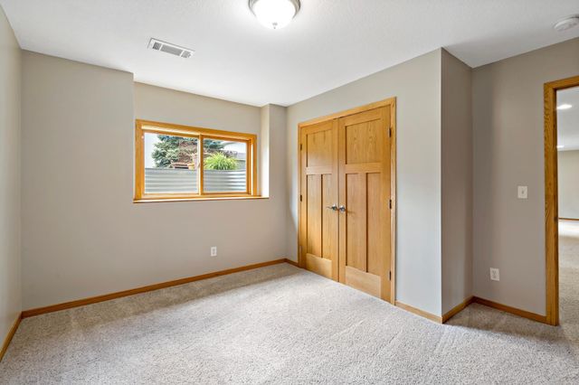 1266 127th Avenue NW, Coon Rapids, MN 55448
