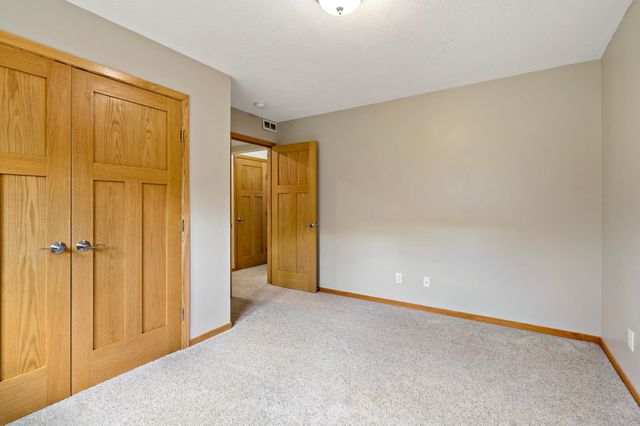 1266 127th Avenue NW, Coon Rapids, MN 55448