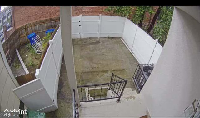 1528 N ELLAMONT ST, Baltimore, MD 21216