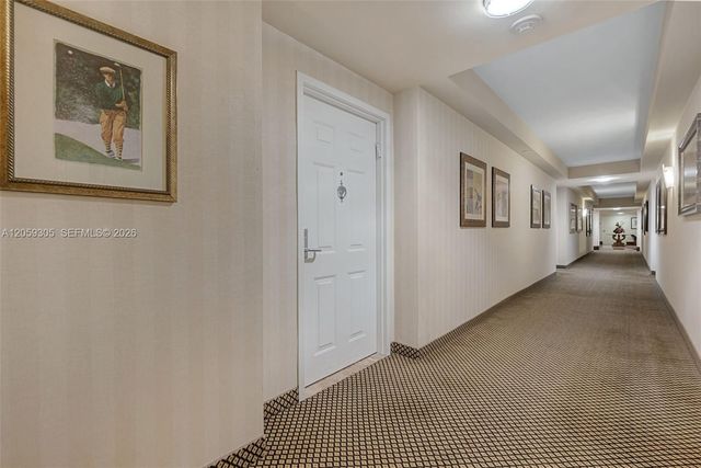 19501 W Country Club Drive 309, Aventura, FL 33180