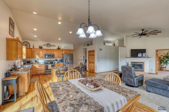 7080 ELK CREEK RD, Piedmont, SD 57769