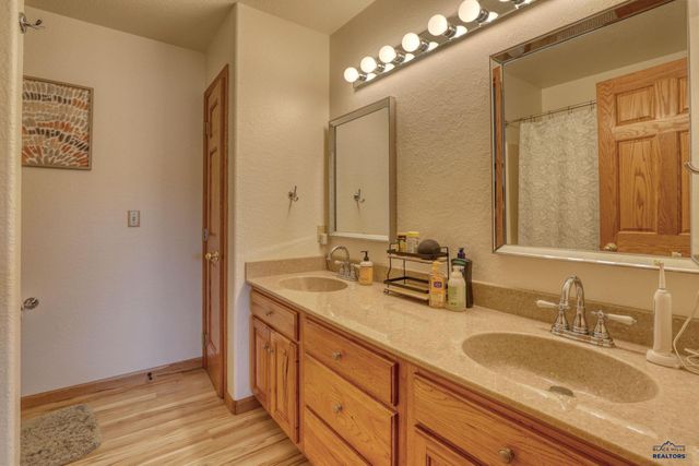 7080 ELK CREEK RD, Piedmont, SD 57769