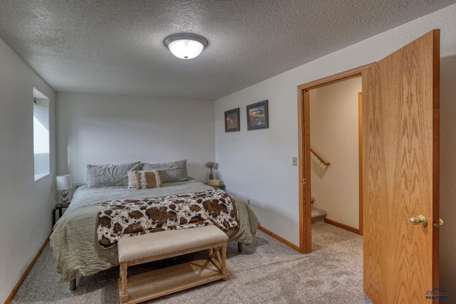 7080 ELK CREEK RD, Piedmont, SD 57769