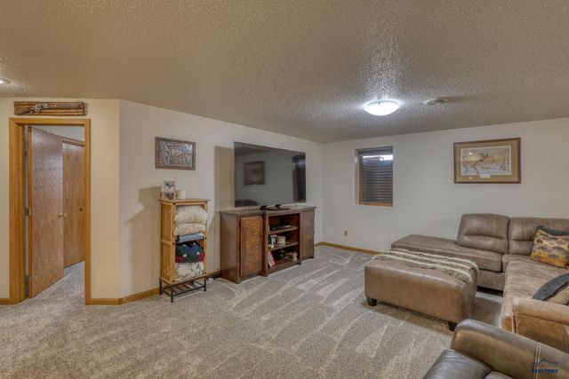 7080 ELK CREEK RD, Piedmont, SD 57769