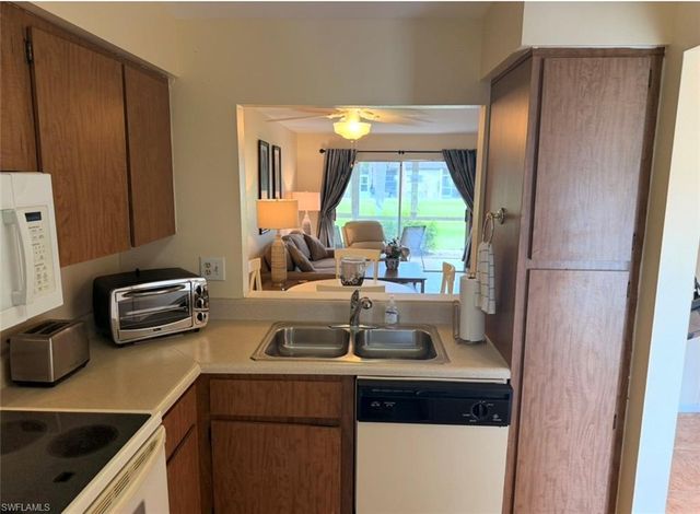 6300 S Pointe BLVD 126, Fort Myers, FL 33919