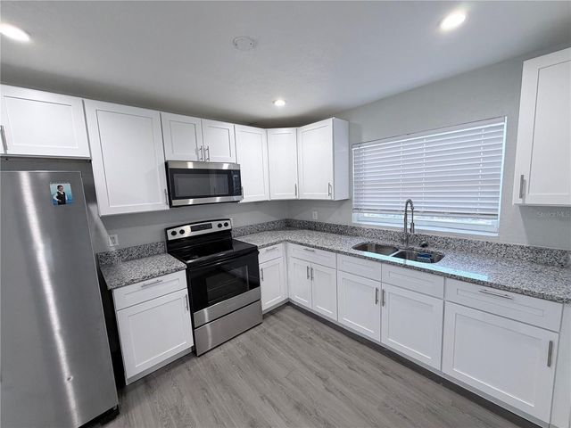 1717 BUSH AVENUE, Lakeland, FL 33805