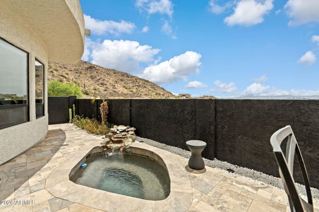 27 W COCHISE Drive, Phoenix, AZ 85021